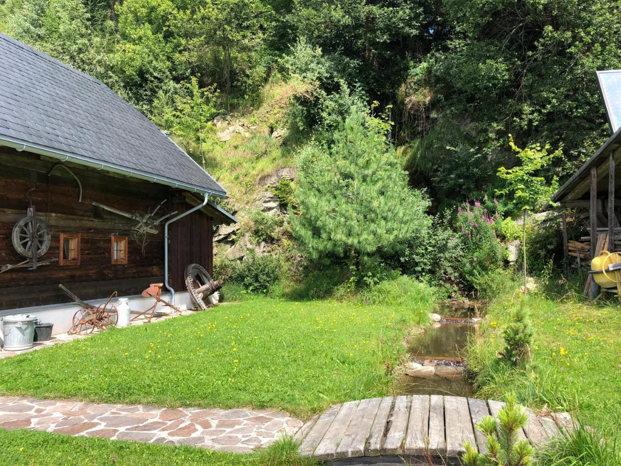 Вилла Waldheimathuette Санкт-Катрайн-ам-Хауэнштайн Экстерьер фото