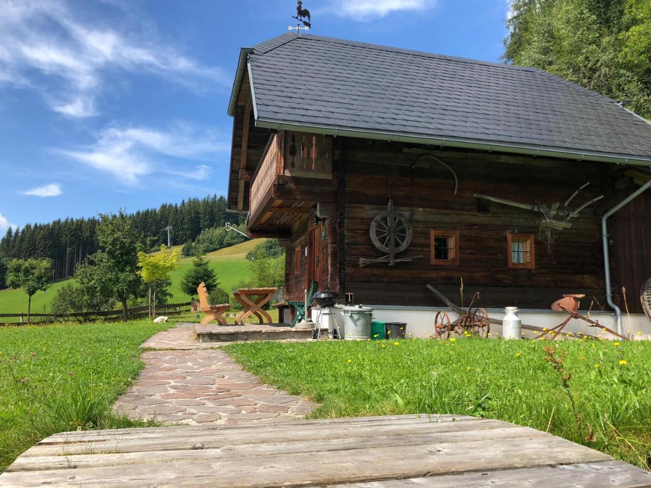 Вилла Waldheimathuette Санкт-Катрайн-ам-Хауэнштайн Экстерьер фото